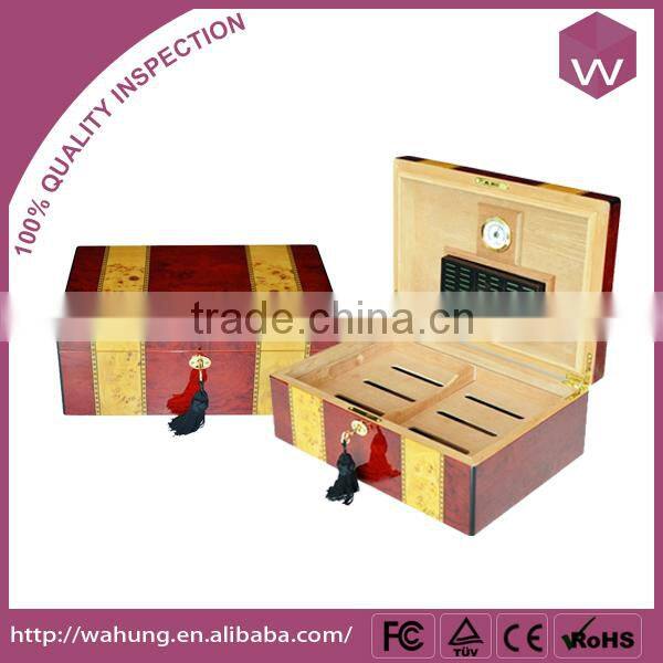 Lacquered cigar boxes cases wood design with inner cigar tray