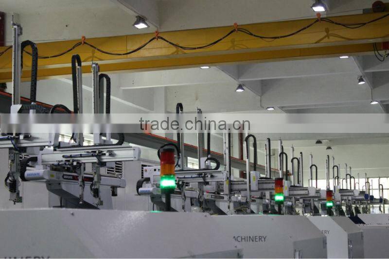 Pick And Place Robotic Arm For Injection Molding Machine