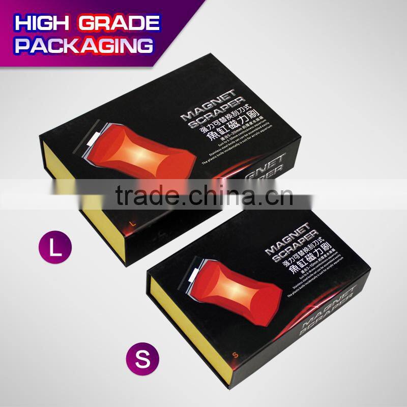 Magnet Scraper with plastic blades