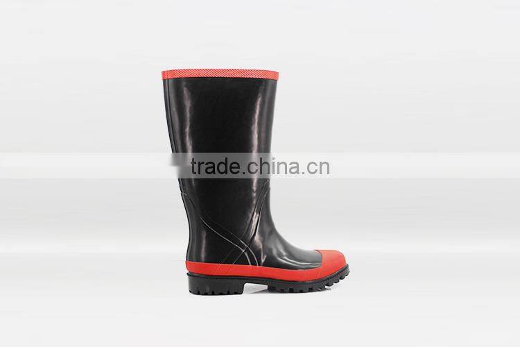 LADIES FASHION RUBBER RAIN BOOT