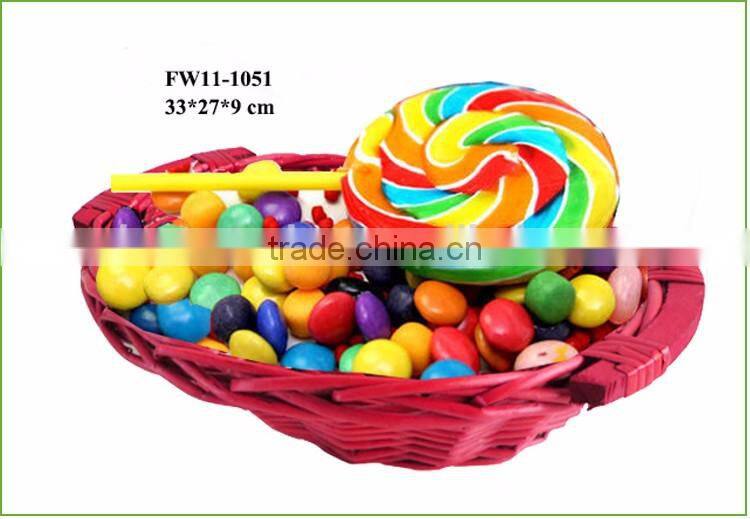 Handwoven high quality empty willow basket fruit wicker fruit basket