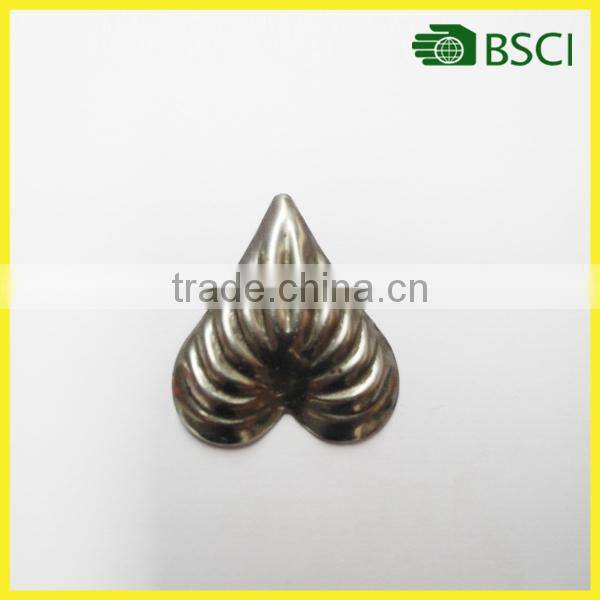 YS15B116 metal artificial oak leaves for home decoration or garden decoration