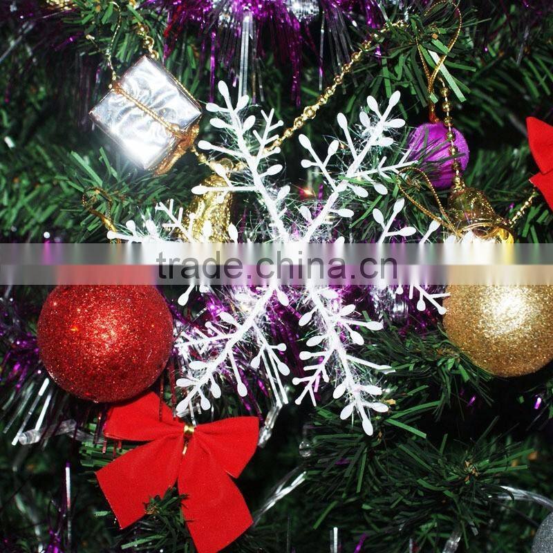 3D Christmas Ornament 120pcs/lot White Plastic Christmas Snowflake Christmas 6*6cm Tree /Window Christmas Decorations For Home