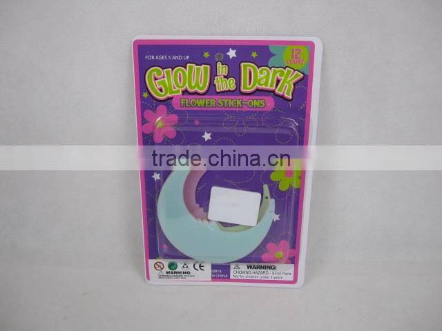 glow in the dark toy
