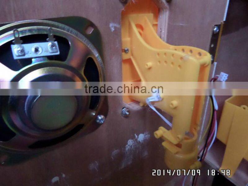 Hello Kitty Cheap prize vending game machine/ claw crane games machines