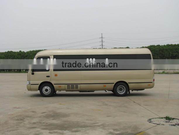 Dongfeng EQ6700L4D 4x2 coaster bus