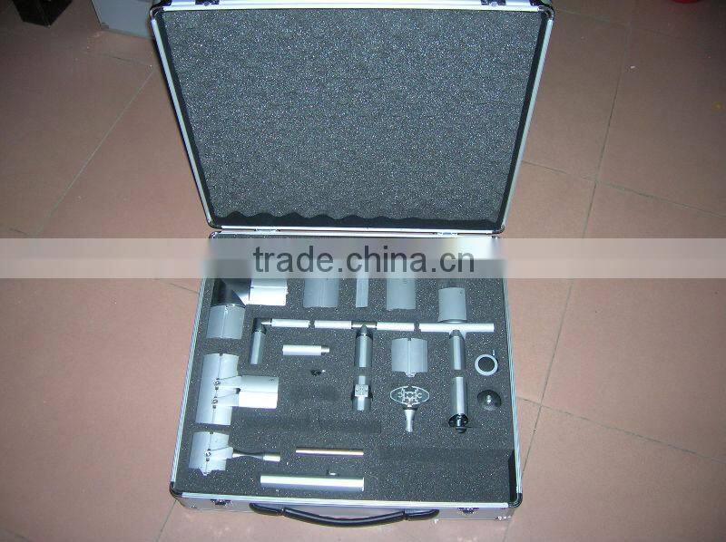 2013 new design UK style Aluminum instrument case with logo print