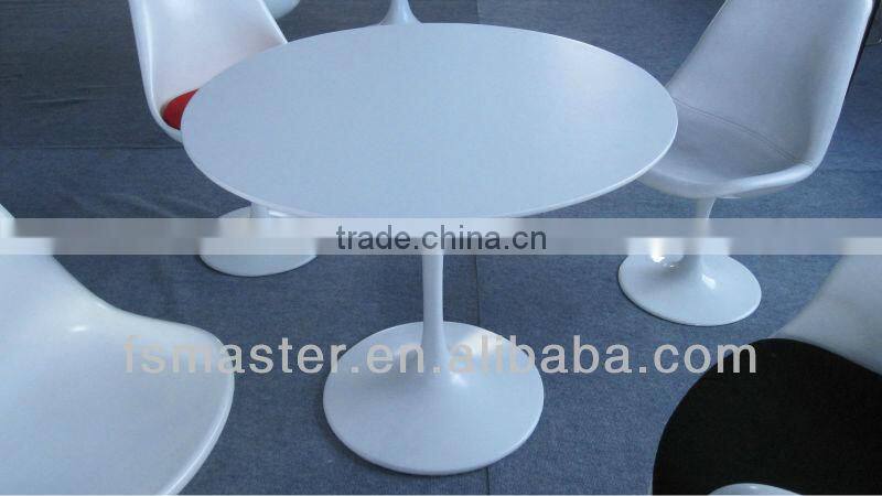 replica American design tulip table for dining room