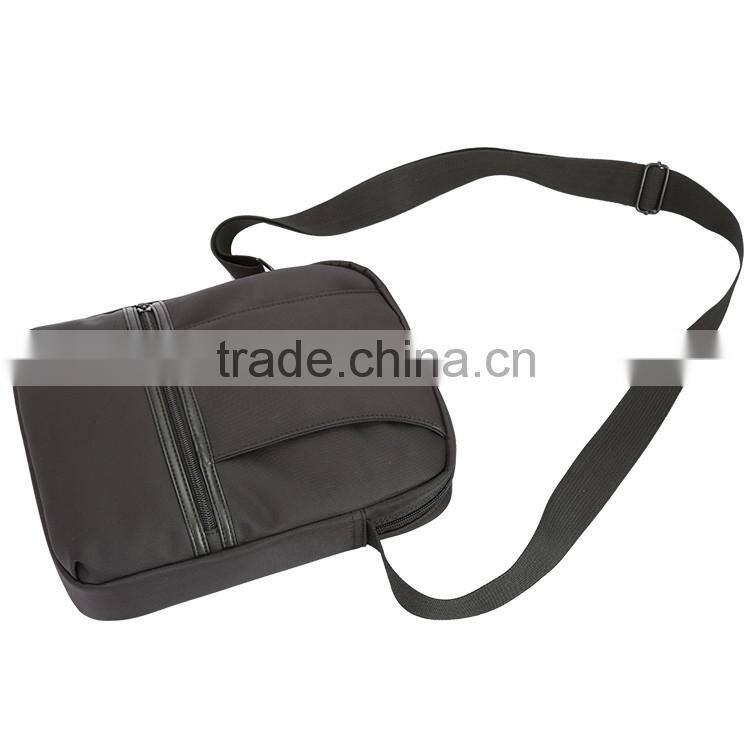 Trade assurance 10.1'' man shoulder bag 22*8*28CM small laptop messenger bag