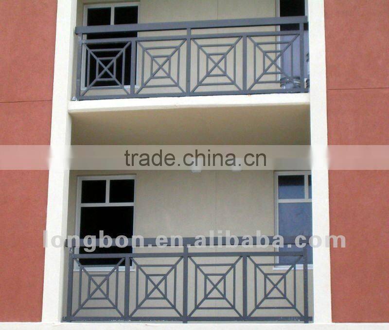 2015 Top-selling hand forged rod iron balcony fencing