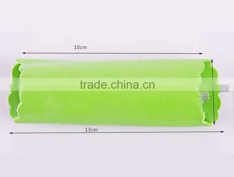 Creative kitchen utensils silicone garlic peeler