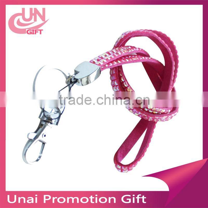 High Quality Free sample Wine Lanyard Glass Holder Rhinestone Neck and rubber Wine Yoke