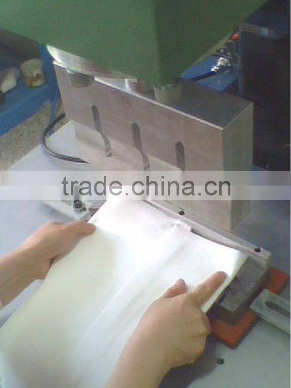 15 Khz 2600 W Ultrasonic Welded Filter Bag Machinery/Ultrasonic welding machine With CE