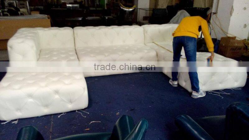 Retro Button Tufted White Genuine Leather Sofa/ U-Shaped Classic Chesterfield Couch Sofa/ American Hot-Sale Living Room Sofa