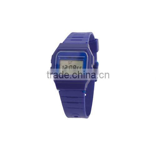 Hot colorful plastic digital watch in China
