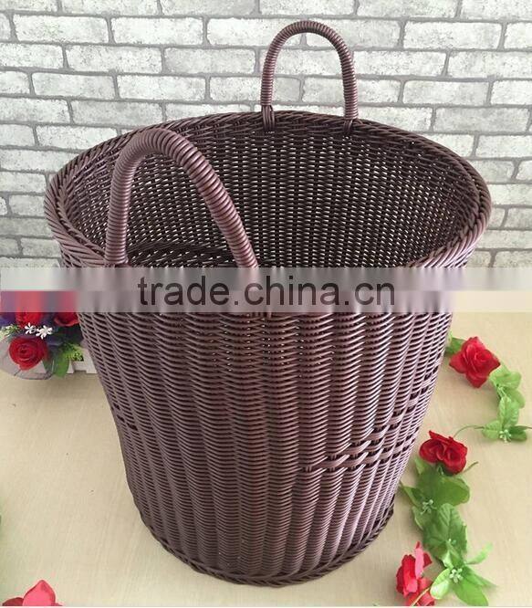 Woven craft wicker laundry basket with lid for storage clothing