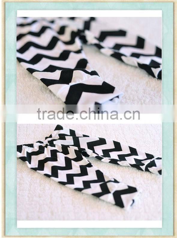 Baby Leggings Toddler Leggings Girls Long Pants Trousers Black White/Red White Jugged Fall Leggings, 2 Colors