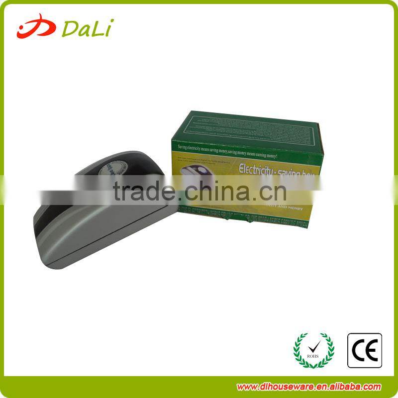 With US/AU/UK/EU Plug air conditioner energy saving device / home energy saving devices