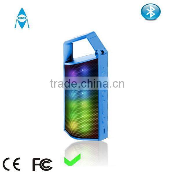 Contemporary latest plscticactive speaker with fm radio