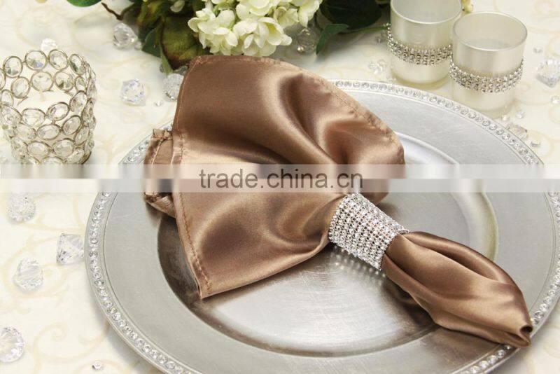 Hot sale, Polyester satin napkin with ring for wedding, kelly green color