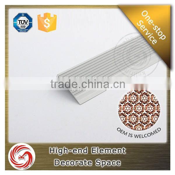 Dependable performance aluminium straight angle stair nosing edge stair nosing