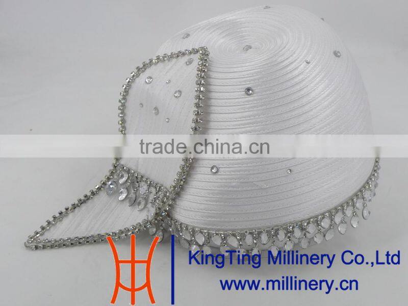 White Color With Broach Ladies Evening Bag And hat For Church