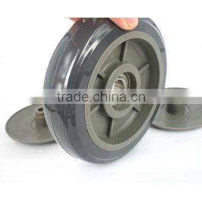 Shopping trolley wheel