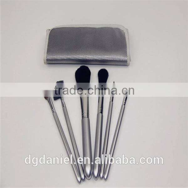 Top quality animal hair blush face makeup brush