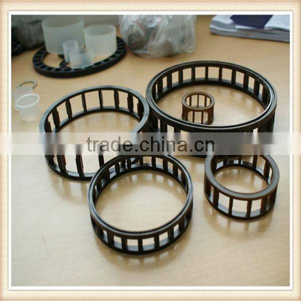 plastic/steel bearing retainer