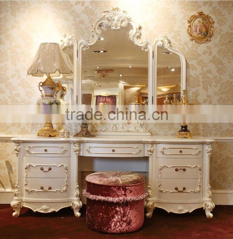 French Graceful Wood Carving Bedroom Set, Luxury Home Bedroom Furniture, Fancy Purple Fabric Upholstering Super King Size Bed