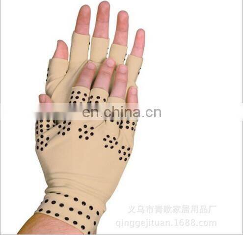 Magnetic Anti-Arthritis Therapy Magic Fingerless Palm Hand Massage Gloves