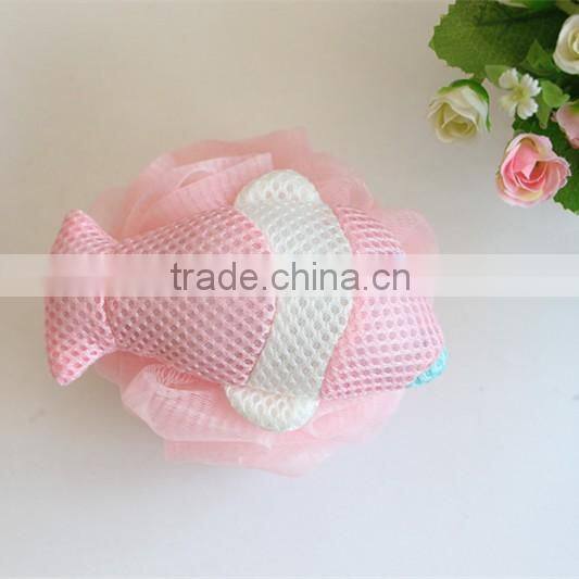 2016New arrival baby bath ball color fish