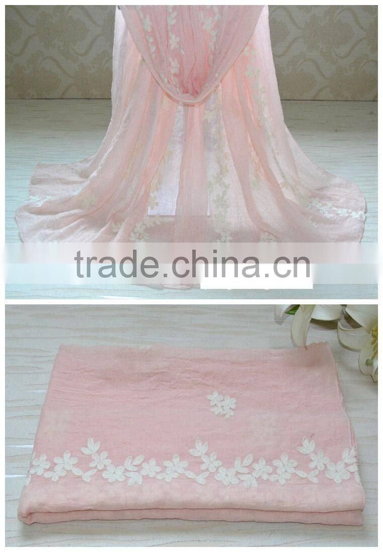 Beautiful Flower Leaf Embroideried Muslim Women Head Scarf Cotton Hijab