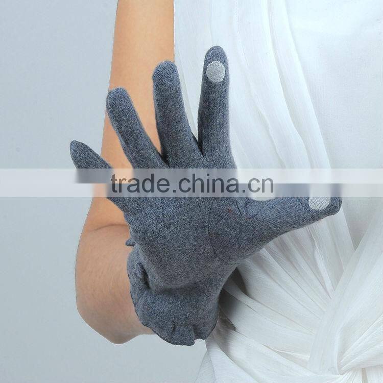 Best Feeling Grey Color Lady Wool Gloves with Wool lining