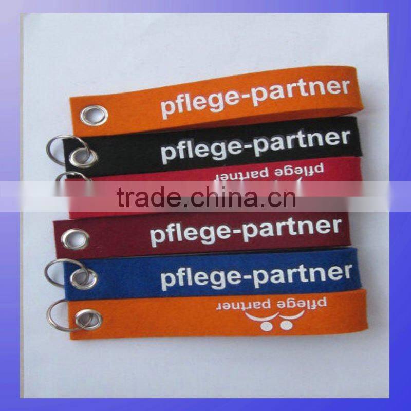 wool felt key ring/red felt key chain