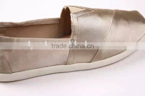 2016 classic shoes with satin upper material women casual shoes flat injected shoes