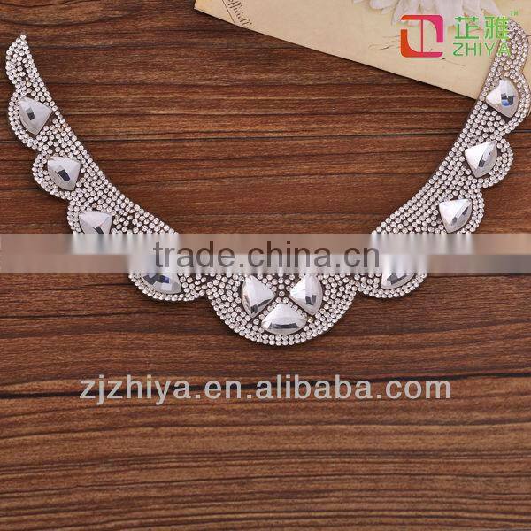 2014 crystal rhinestone neckline motif for wedding dresses