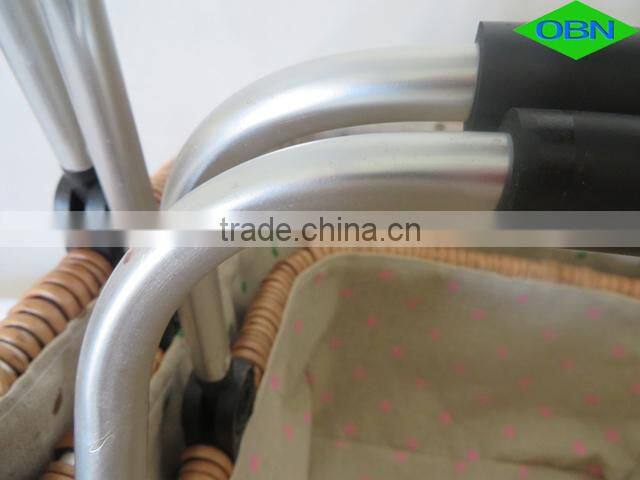 Wholesale natrual material mini shopping basket with handles