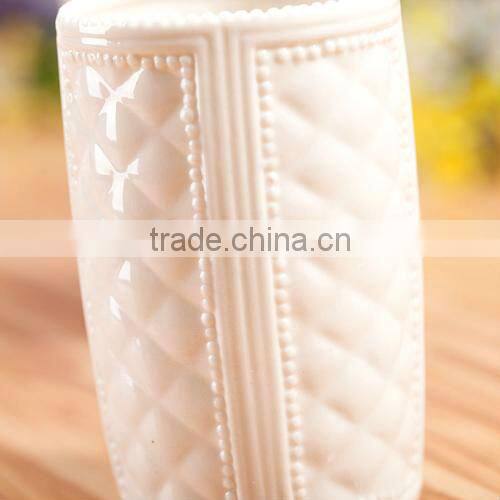 HOT embossment ceramic bathroom accessory set
