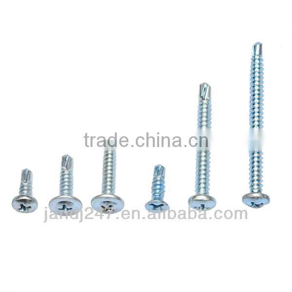 Galvanized Pan Head Self Drilling Screws in Guangzhou factory.