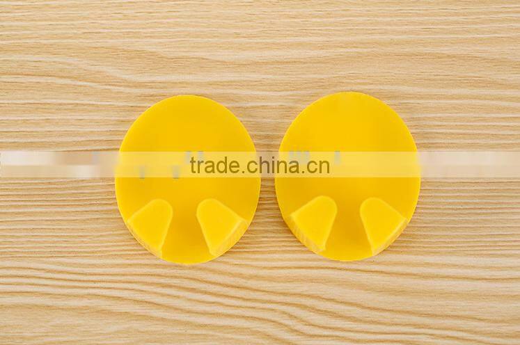 Wholesale high quality Plug hook Plug sticky hook plastic plug hook