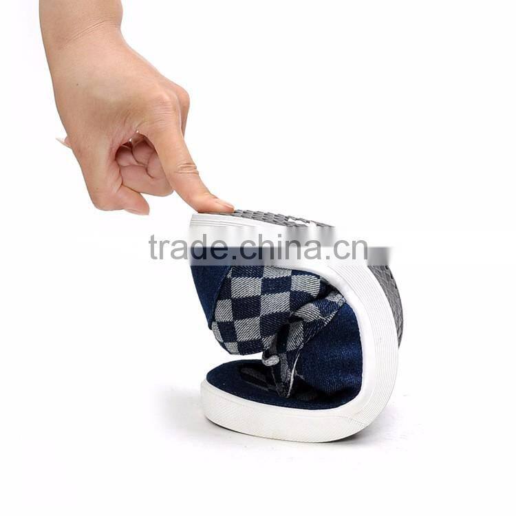 2016 Hot selling canvas shoes footwear walking shoes men casual