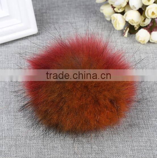 100% Real Raccoon Fur Pom Pom Keychain Fluffy Fur Balls Genuine Fur Pompons for Bag Hats Cap Scarf Gloves with Buttons