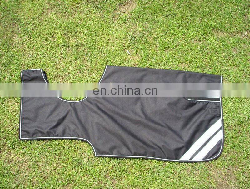 EXERCISE HORSES RUG