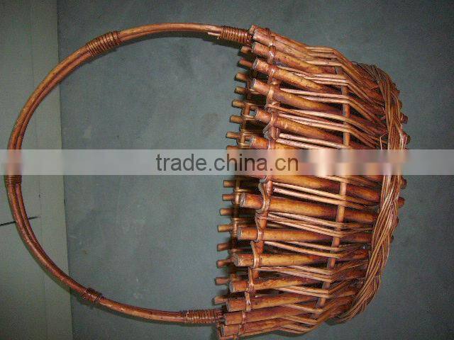 2013 new product oval brown willow basket with handle