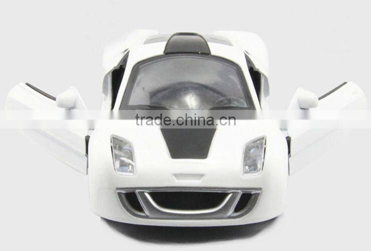 dc-0688116 die cast car 1:32 emulational pull back die cast mini car model with music and lights (doors can be opened)