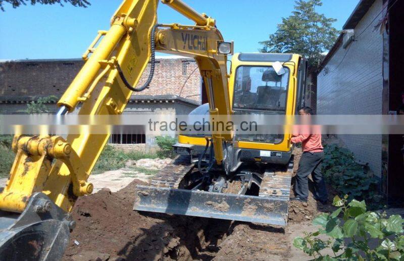 Chinese New 2 Ton Mini Track Excavator for Sale