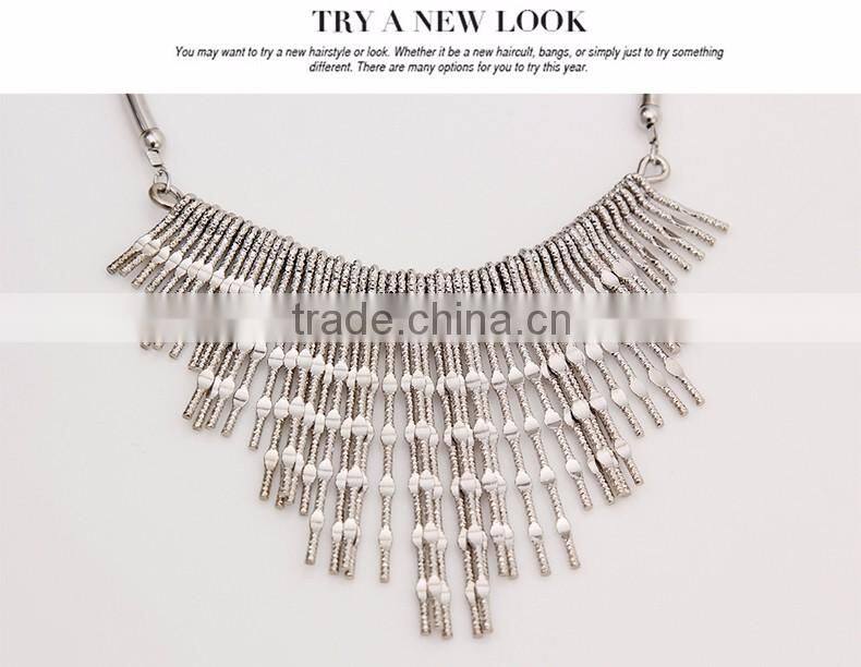 New Design Fashion Crystal Necklaces Women Luxury Statement Diamond Necklace Jewelry SKA8450