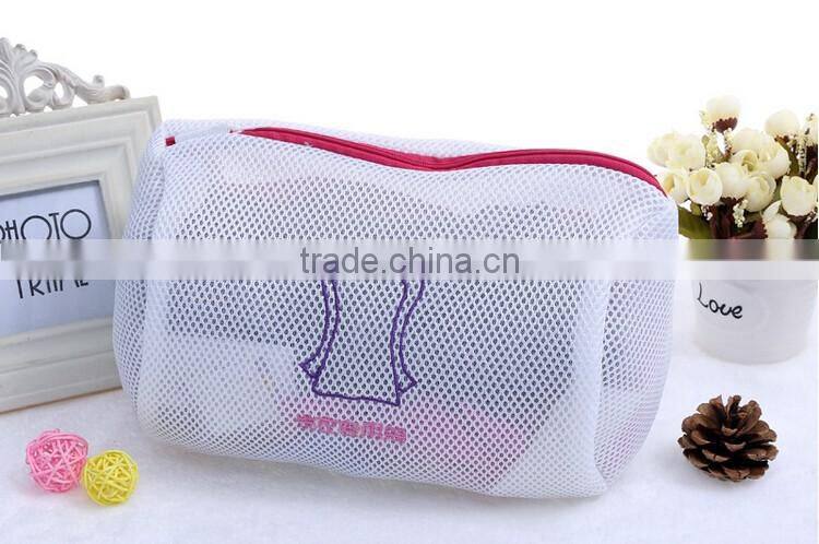 YIWU RODA 100% polyester sandwich 6 sets white embroidery fashion washing bag