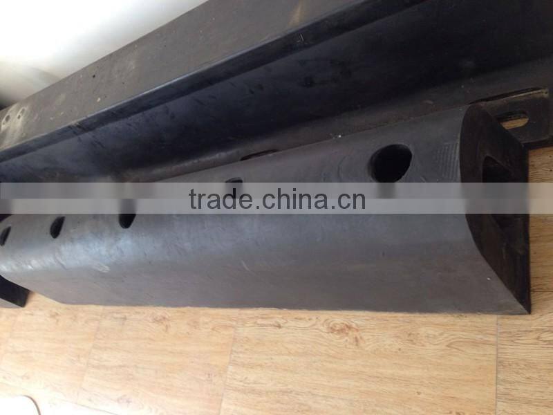 High energy absorption D type rubber fender made in China